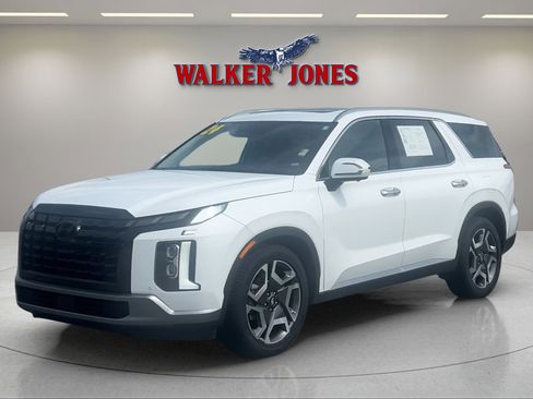 Used 2024 Hyundai Palisade Limited image 7