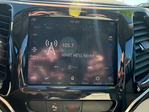 Certified 2020 Jeep Cherokee Limited image 23