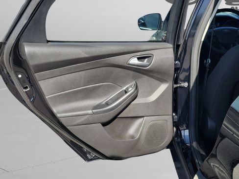 Used 2016 Ford Focus SE image 23