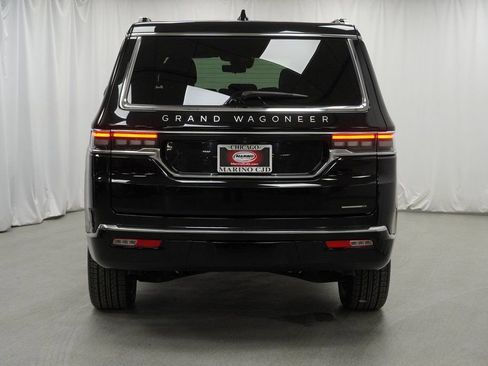 Certified 2024 Jeep Grand Wagoneer Series III w/ Rear Seat Video Group 1 image 13