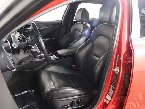 Used 2022 Kia Stinger GT-Line w/ Sun & Sound Package RWD image 30