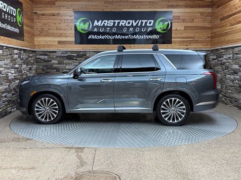 Used 2025 Hyundai Palisade Calligraphy image 6