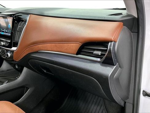 Used 2018 Chevrolet Traverse High Country image 19