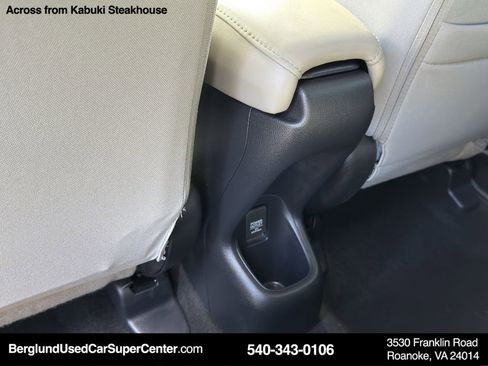 Used 2022 Honda HR-V LX image 32