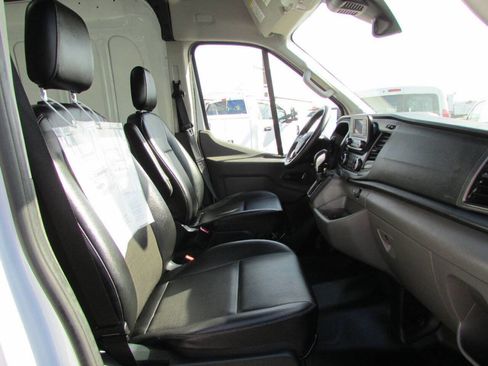 Used 2023 Ford Transit 250 Medium Roof AWD image 16