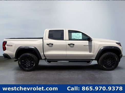 New 2026 Chevrolet Colorado Trail Boss AWD/4WD image 2