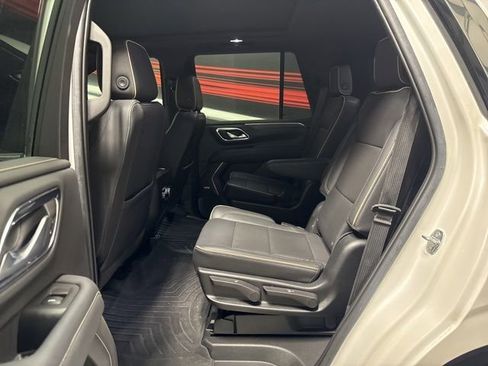 Used 2022 GMC Yukon SLT w/ SLT Premium Package AWD/4WD image 15