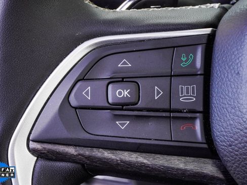 Used 2024 Jeep Grand Cherokee Limited 4xe AWD/4WD image 31