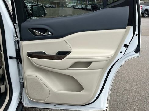 Certified 2023 GMC Acadia Denali w/ Trailering Package image 25