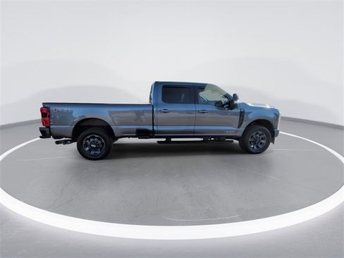 Used 2023 Ford F350 Lariat w/ Lariat Ultimate Package image 8