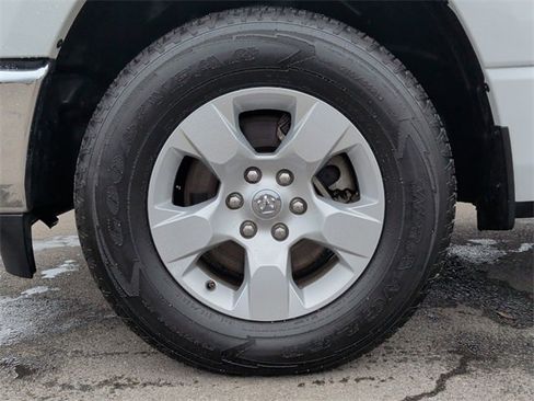 Used 2022 RAM 1500 Big Horn image 9