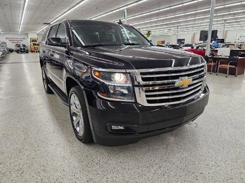 Used 2020 Chevrolet Tahoe LT AWD/4WD image 3