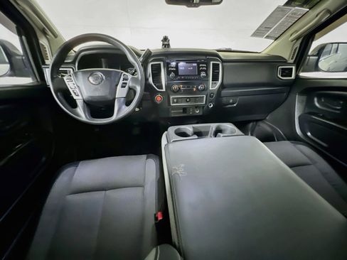 Used 2017 Nissan Titan S RWD image 28