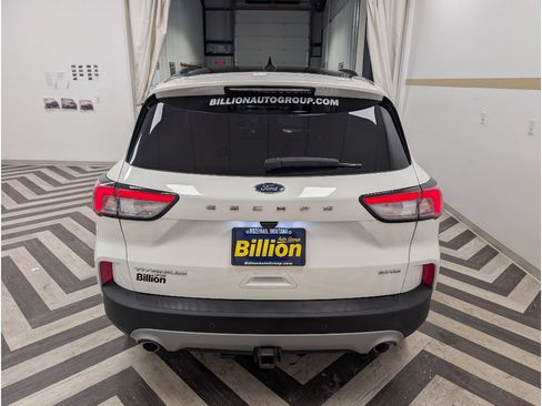 Used 2022 Ford Escape Titanium w/ Class II Trailer Tow Package AWD/4WD image 26