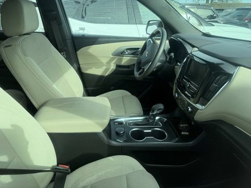 Used 2022 Chevrolet Traverse LS w/ LPO, Floor Liner Package image 3
