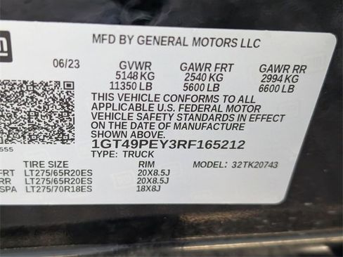 Used 2024 GMC Sierra 2500 AT4 w/ AT4 Premium Plus Package image 28