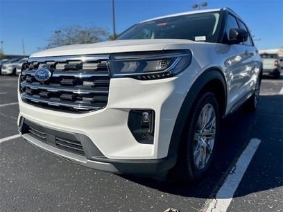 New 2025 Ford Explorer Active w/ Active Comfort Package