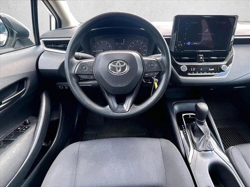 Used 2024 Toyota Corolla LE FWD image 7