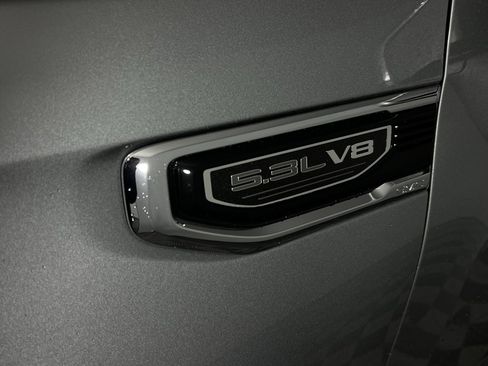 Used 2024 GMC Sierra 1500 SLE image 12