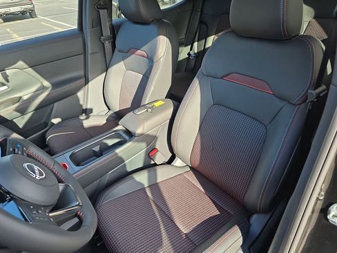 New 2026 Nissan Kicks SR image 18