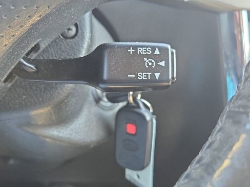 Used 2007 Toyota Matrix image 27