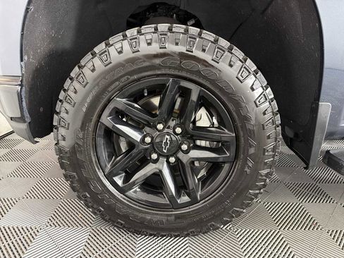 Used 2021 Chevrolet Silverado 1500 Custom Trail Boss image 9