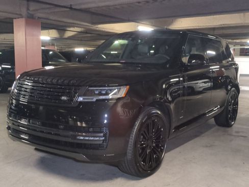 New 2026 Land Rover Range Rover Long Wheelbase SE AWD/4WD image 1