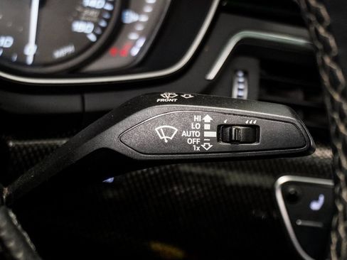 Used 2022 Audi S5 Premium image 22