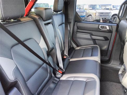 New 2026 Ford Bronco Outer Banks AWD/4WD image 31