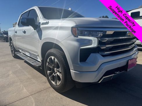 Used 2024 Chevrolet Silverado 1500 High Country image 7