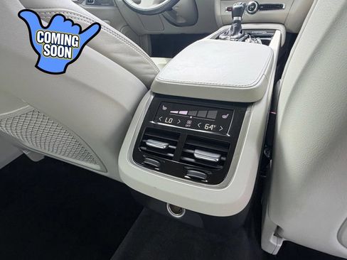 Used 2017 Volvo S90 T6 Inscription w/ Vision Package AWD/4WD image 18
