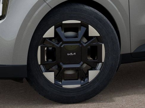 New 2026 Kia Carnival EX FWD image 9