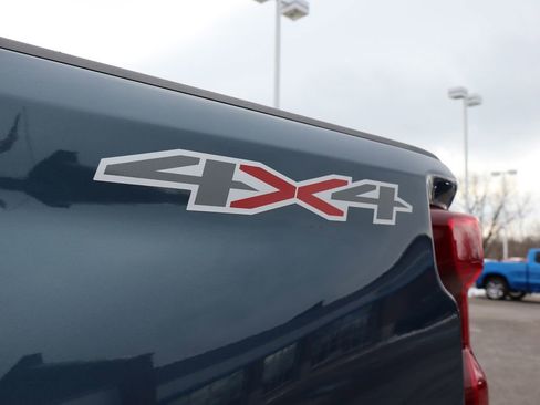 Used 2024 Chevrolet Silverado 2500 Custom w/ Custom Value Package image 30