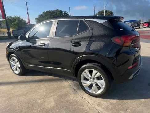 Used 2025 Buick Encore GX Preferred w/ Comfort Package FWD image 6
