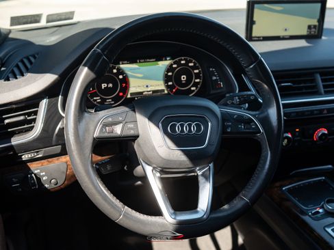 Used 2018 Audi Q7 3.0T Premium Plus w/ Premium Plus Package AWD/4WD image 23