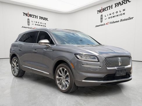 Used 2022 Lincoln Nautilus Reserve FWD image 1