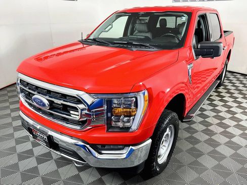 Used 2021 Ford F150 XLT w/ Equipment Group 302A High AWD/4WD image 3