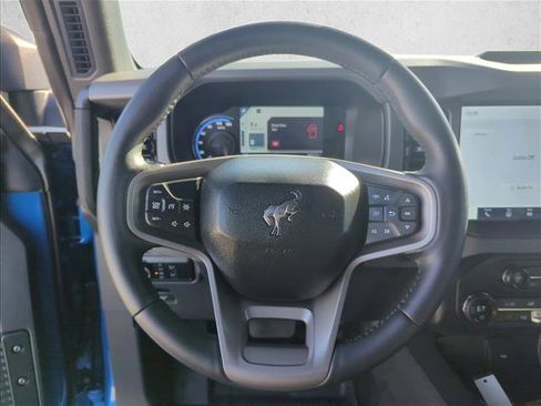 Used 2024 Ford Bronco Big Bend image 15