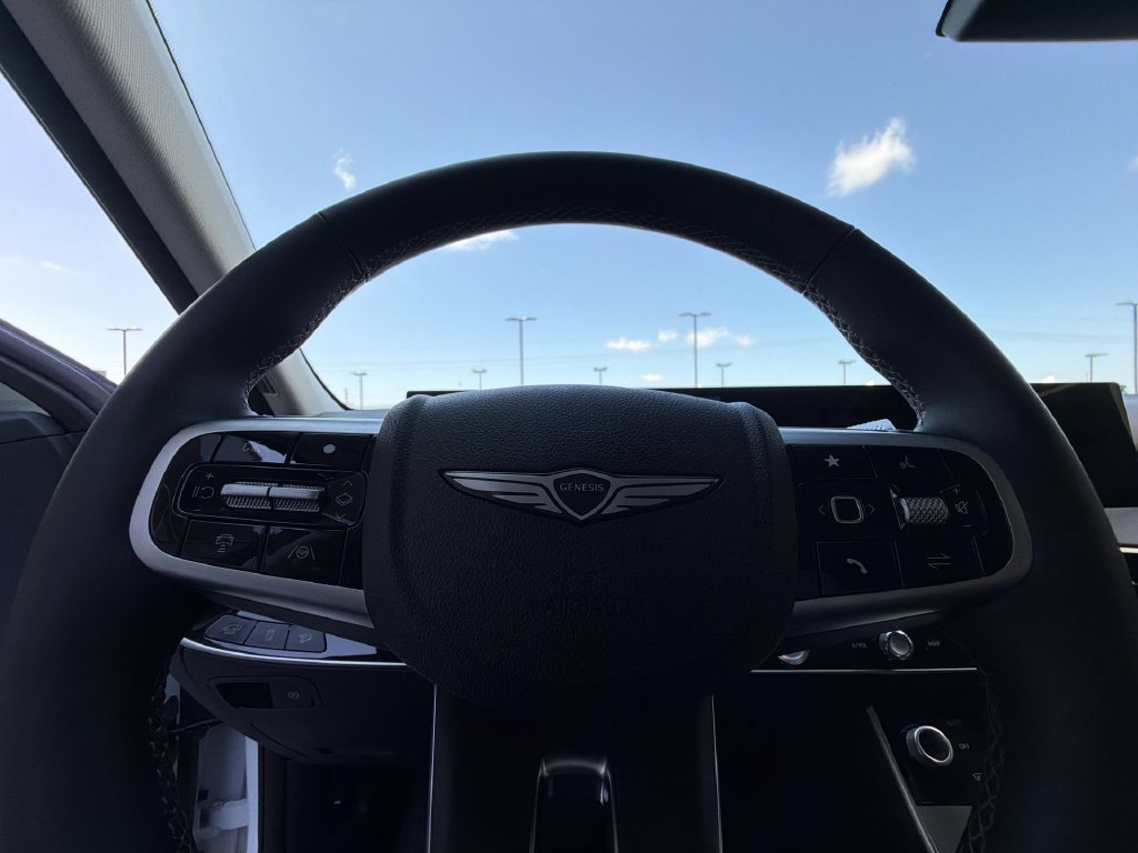 Used 2026 Genesis GV70 2.5T Select AWD/4WD image 11
