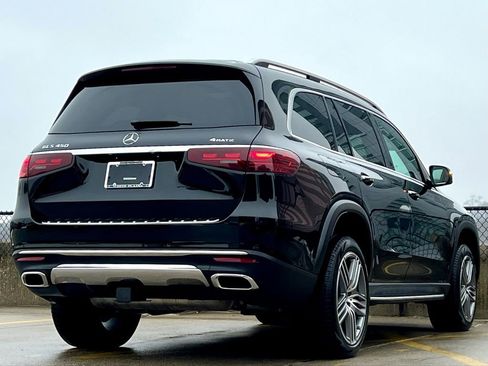 Certified 2026 Mercedes-Benz GLS 450 4MATIC image 31