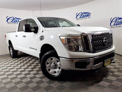 Used 2018 Nissan Titan SV