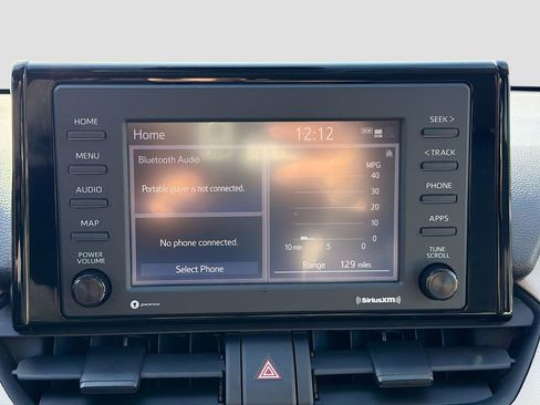 Used 2022 Toyota RAV4 XLE image 34