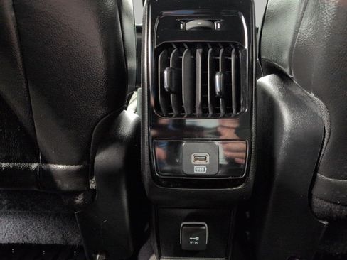 Used 2023 Jeep Compass Limited w/ Elite Group AWD/4WD image 22