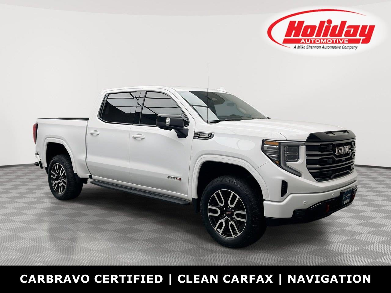 Certified 2025 GMC Sierra 1500 AT4 w/ Technology Package AWD/4WD image 1