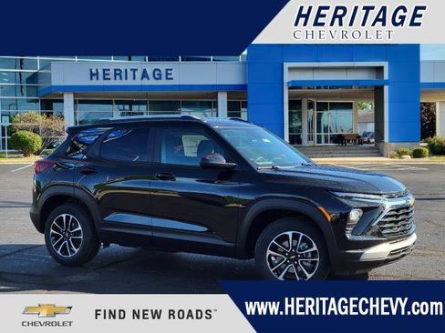New 2026 Chevrolet TrailBlazer LT w/ LT Cold Weather Package AWD/4WD image 1