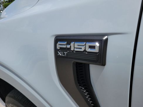 Used 2021 Ford F150 XLT w/ Equipment Group 302A High RWD image 12