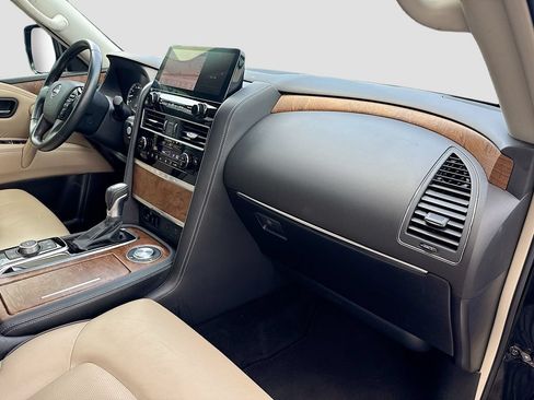 Used 2022 Nissan Armada SL w/ Captain's Chairs Package RWD image 33