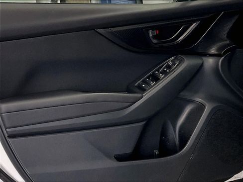 Used 2022 Subaru Impreza Premium image 9