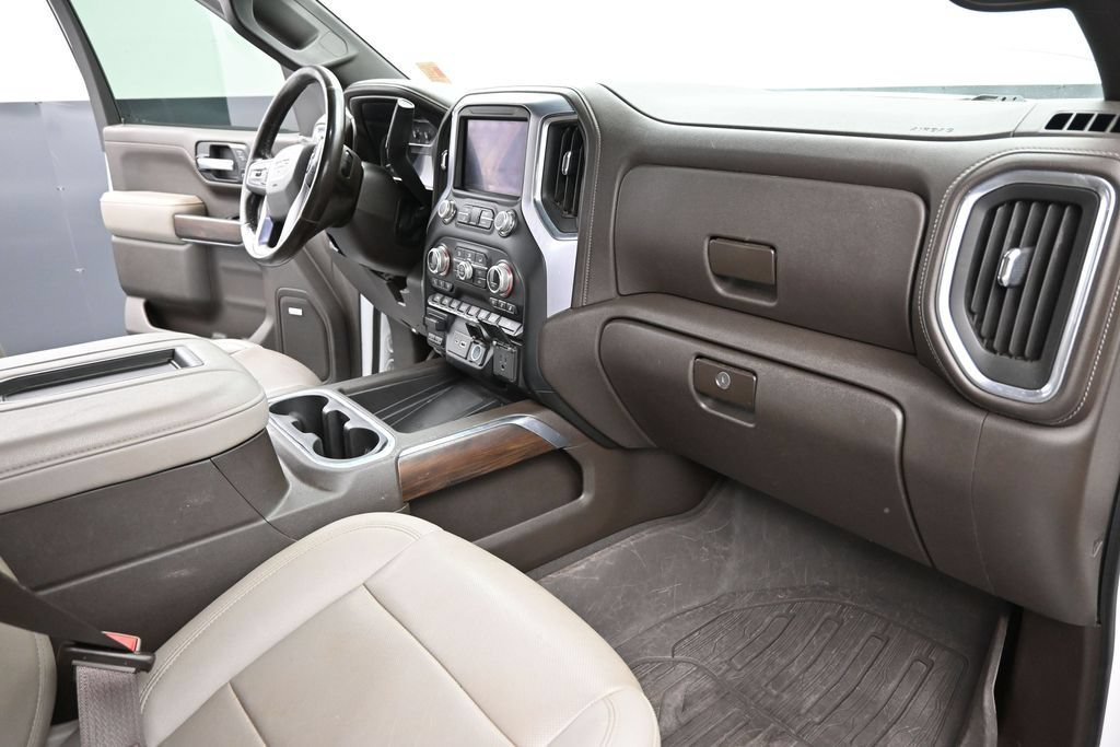 Used 2021 GMC Sierra 1500 SLT AWD/4WD image 32