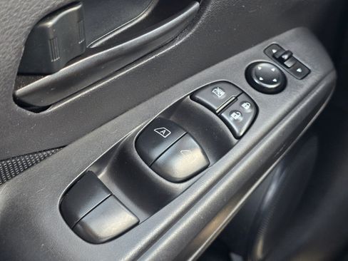 Used 2024 Nissan Kicks S FWD image 23